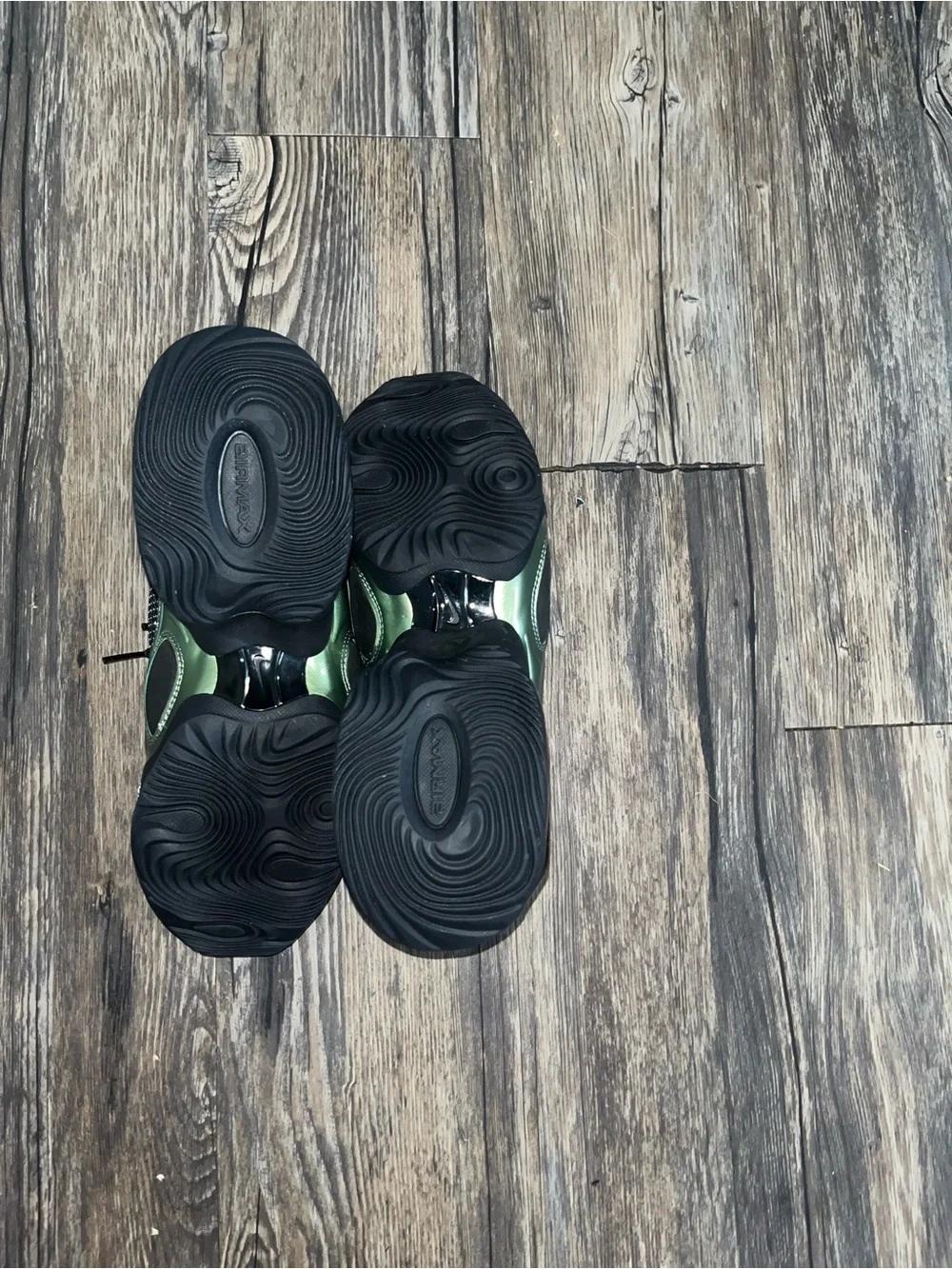 Nike Men’s Black and Green Air Max Sneaker